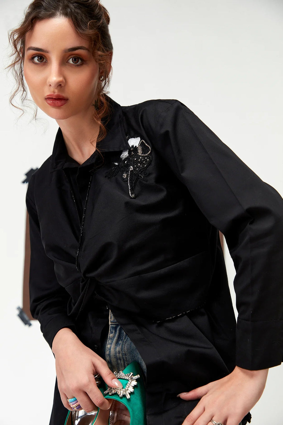 Bistre twisted shirt(Black) - Zilaire